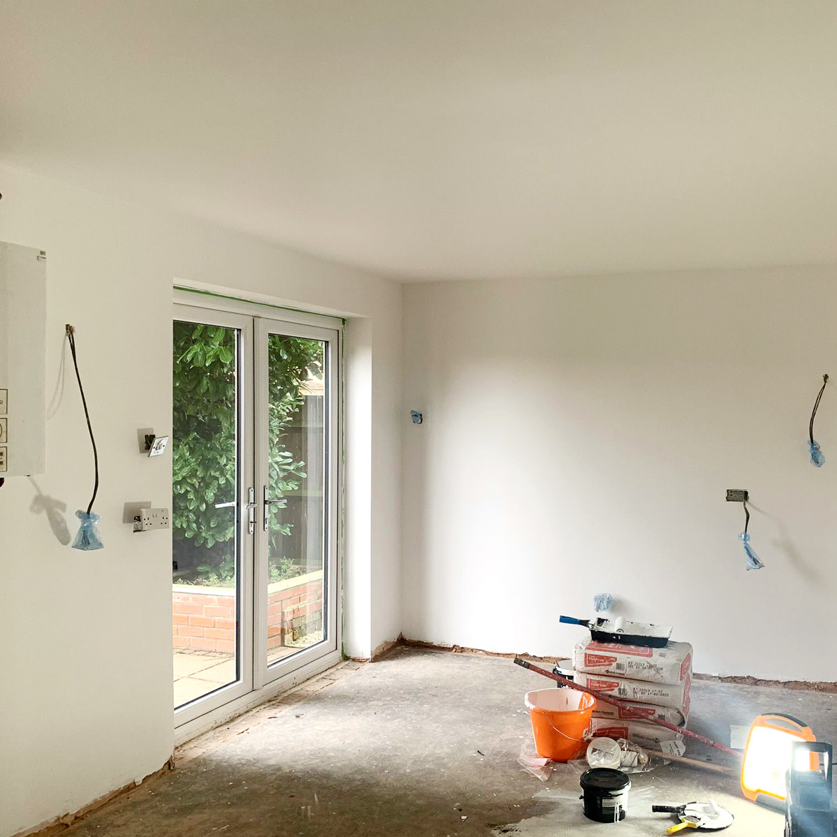 Rendering & plastering. Building contractors, Bristol - TJ Building (Bristol) Ltd.