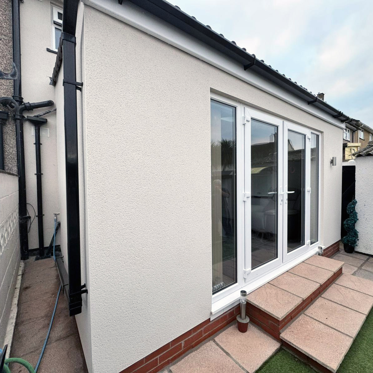 Latest work. An extension. Building contractors, Bristol - TJ Building (Bristol) Ltd.
